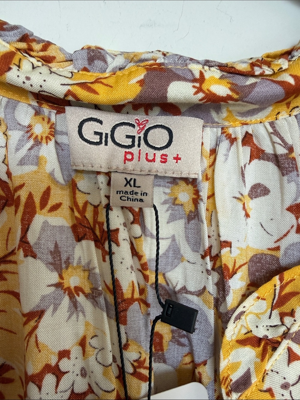 GiGiO Yellow Floral Tie-Neck Midi Dress - Picture 3 of 9